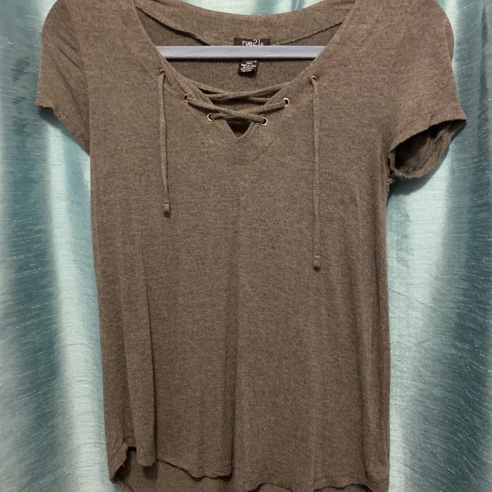 Rue21 top